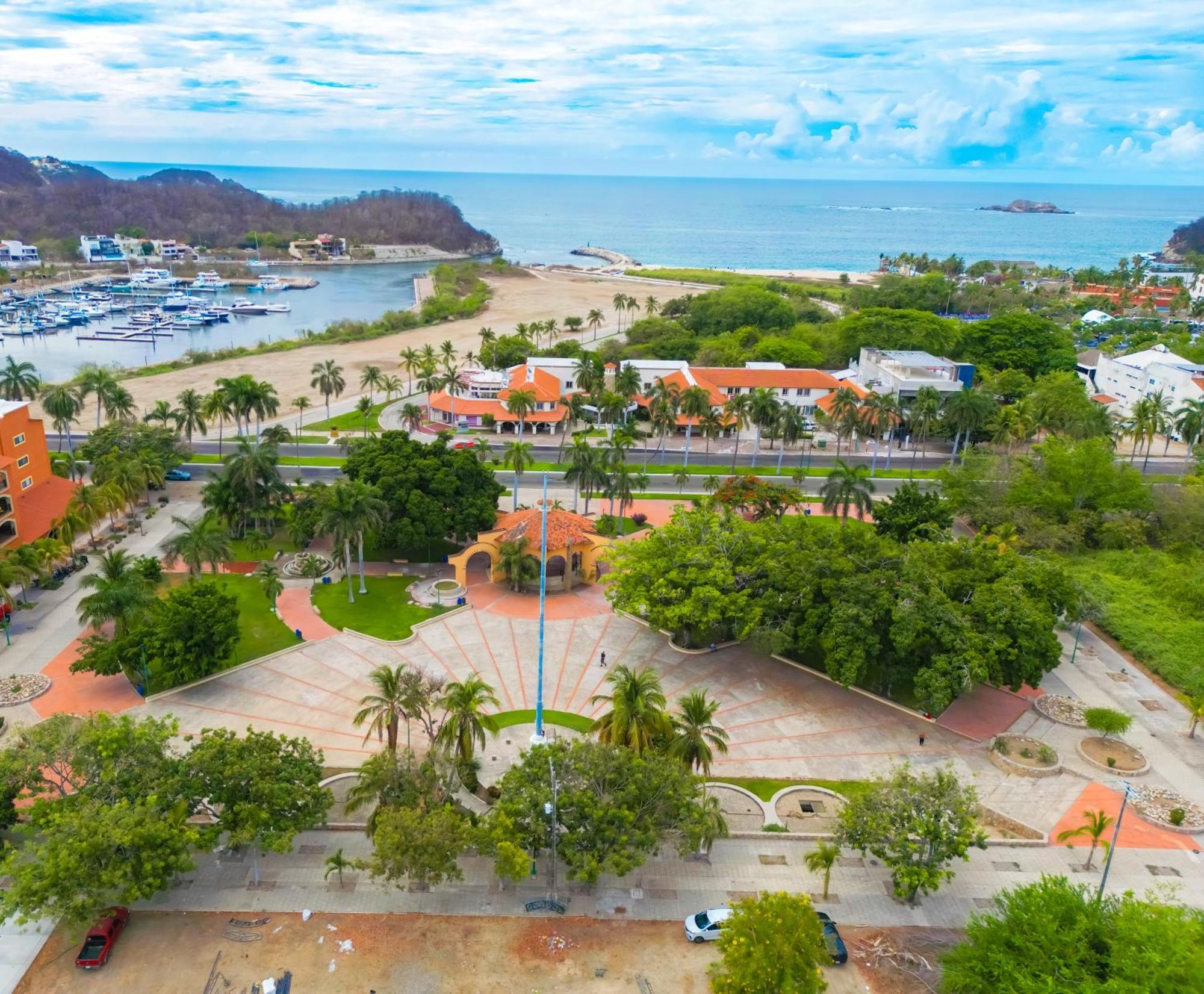 Отель Casa Danna Huatulco Санта-Крус-Хуатулко Экстерьер фото