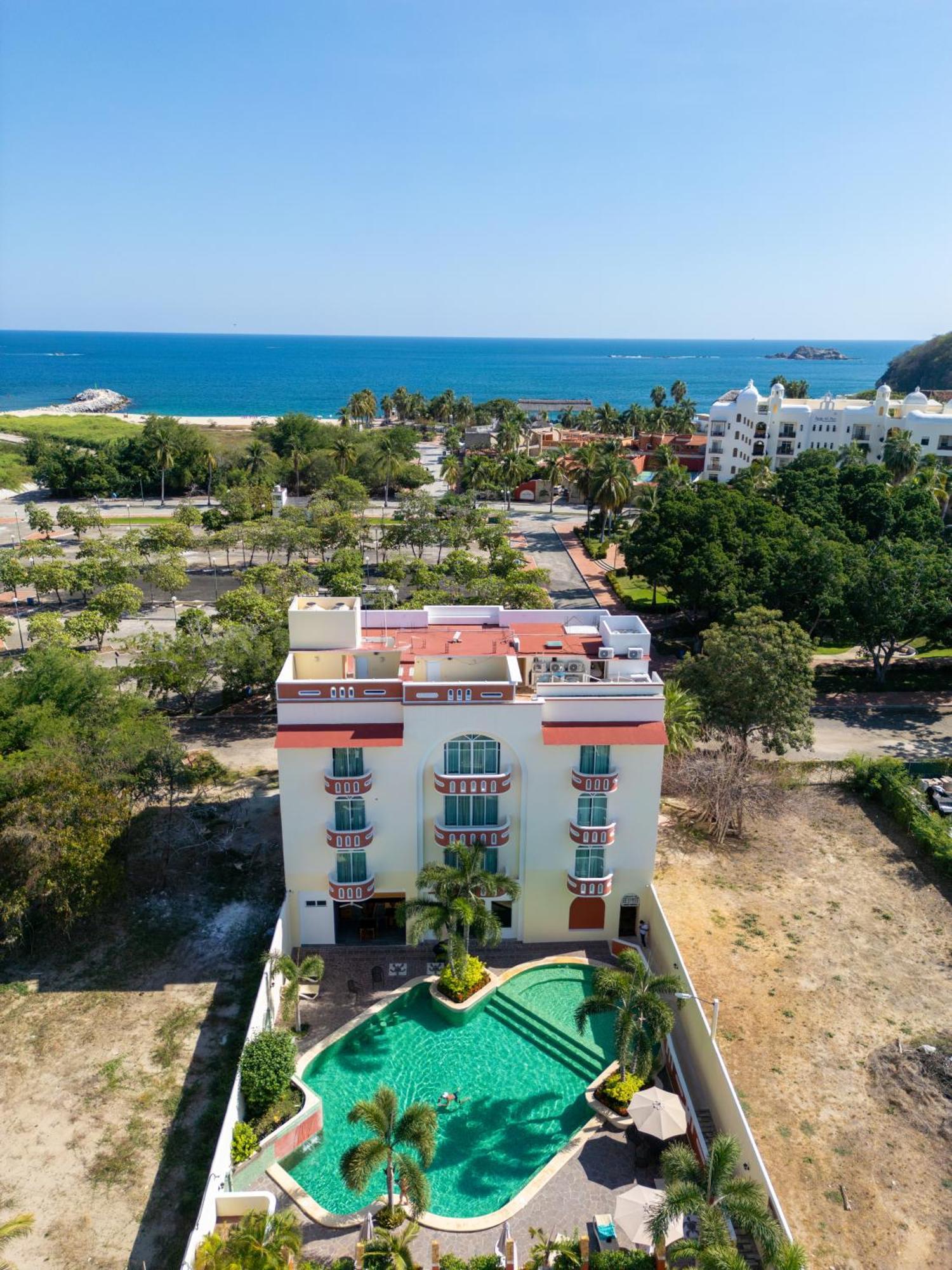 Отель Casa Danna Huatulco Санта-Крус-Хуатулко Экстерьер фото